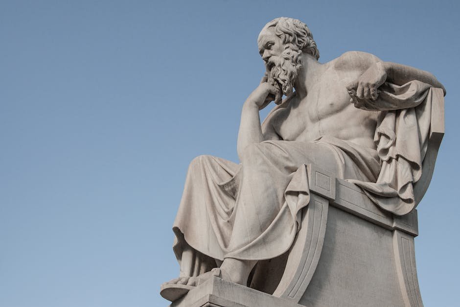Socrates' Philosophy: Challenging Norms & The Power of Critical Thought