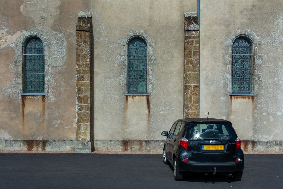 The Toyota Avensis Story: History, Evolution, & Its European Market Challenge